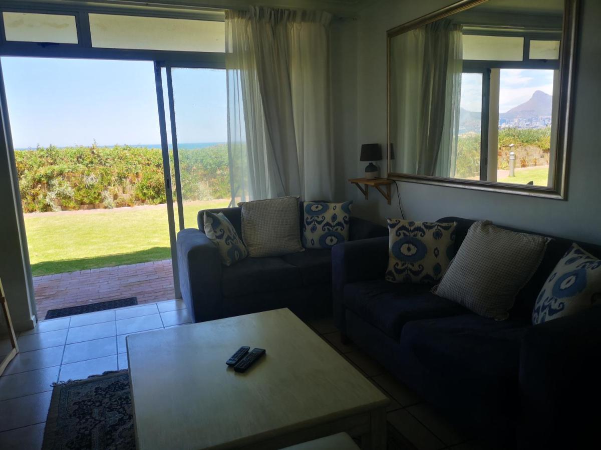 Cape Town Family Beachfront Apartment Leisure Bay Bagian luar foto
