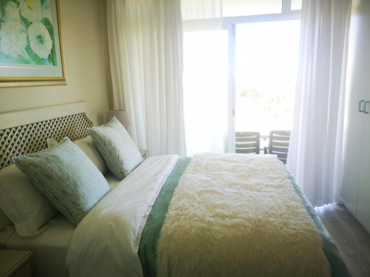 Cape Town Family Beachfront Apartment Leisure Bay Bagian luar foto
