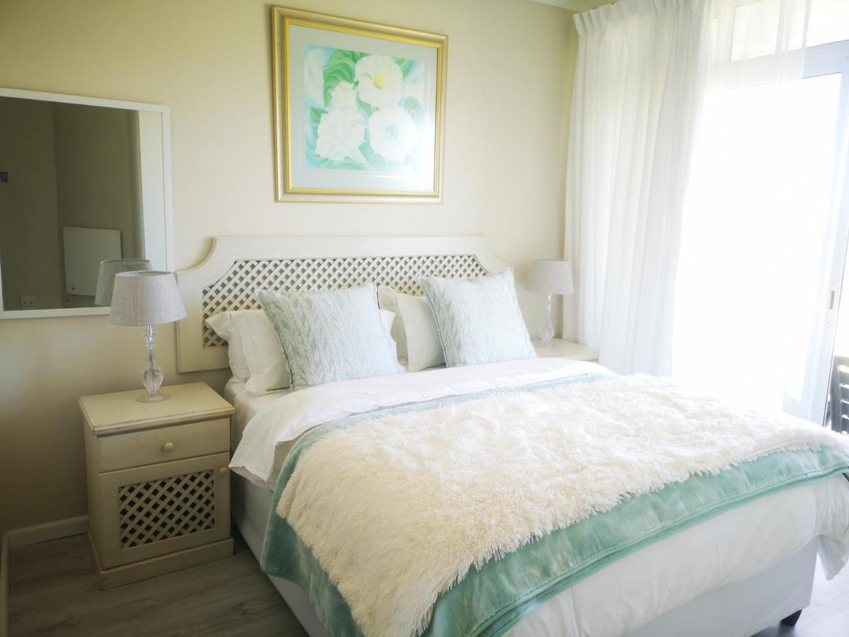 Cape Town Family Beachfront Apartment Leisure Bay Bagian luar foto