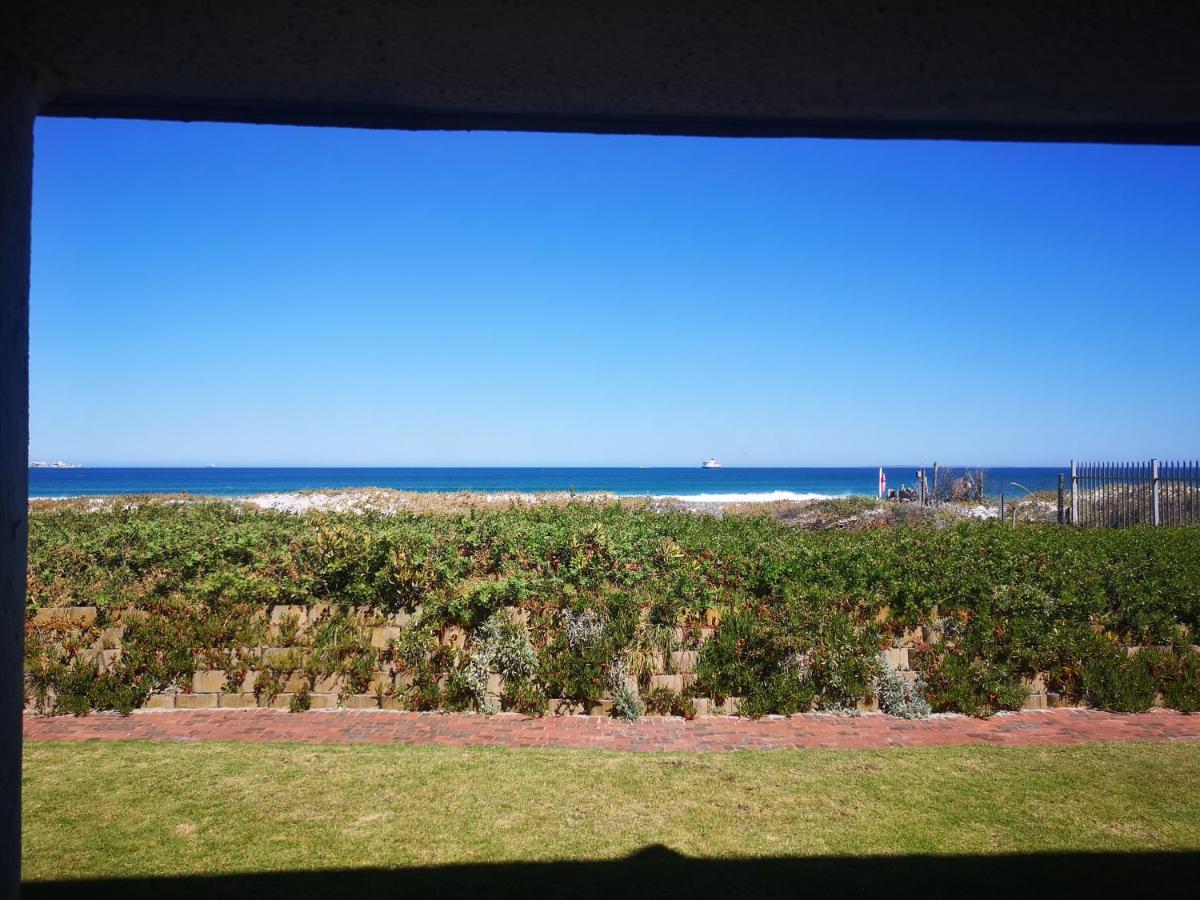 Cape Town Family Beachfront Apartment Leisure Bay Bagian luar foto