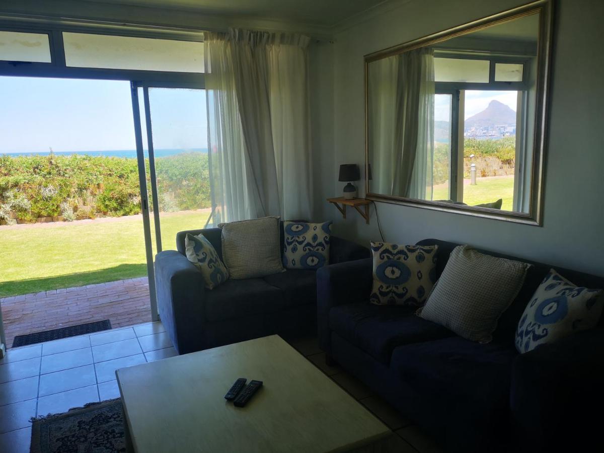 Cape Town Family Beachfront Apartment Leisure Bay Bagian luar foto